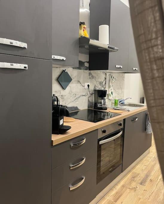Apartment Heaven Luxury - 4 Bedroom 3 Bth, 13 Pr, Dowtown Rome