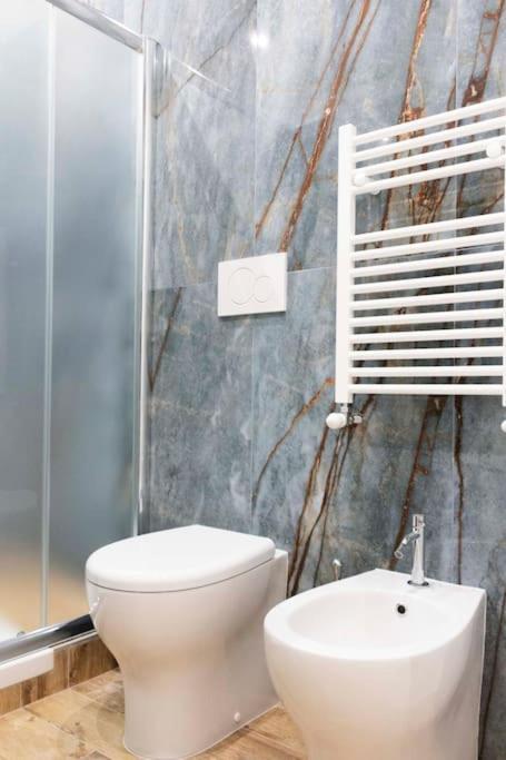 Heaven Luxury - 4 Bedroom 3 Bth, 13 Pr, Dowtown Apartment Rome